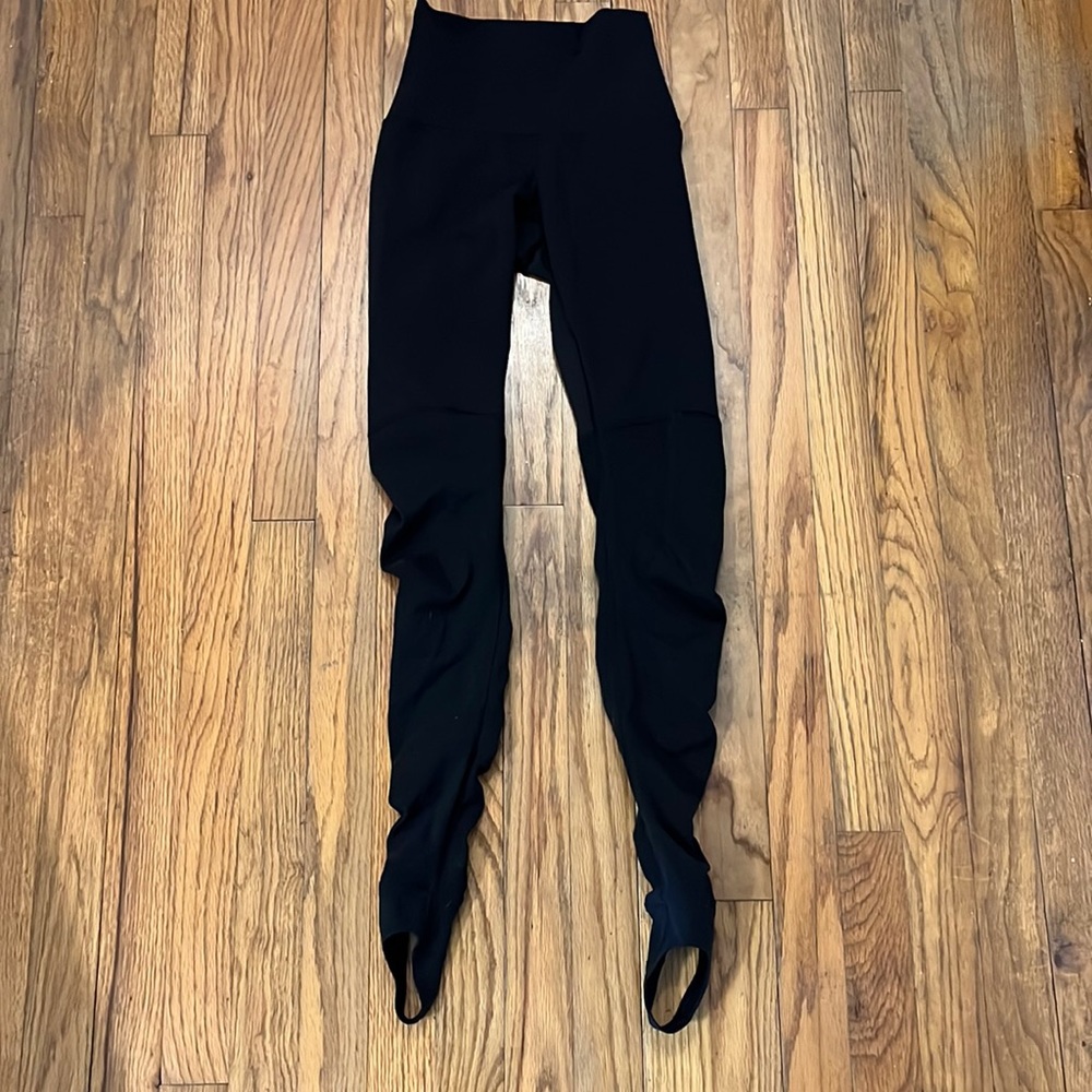 Black Lululemon studio leggings